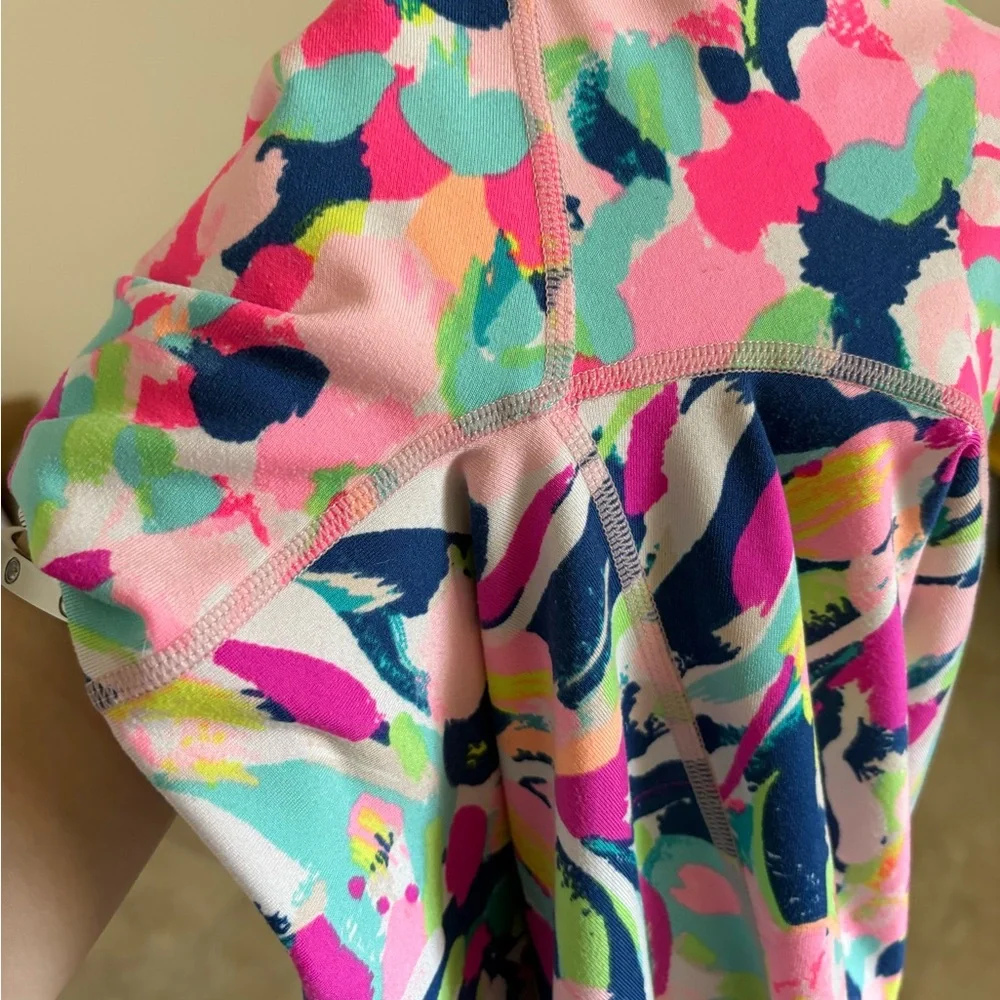 Lilly Pulitzer Weekender Midi Legging in Pina Colada Club - Picture 2 of 4